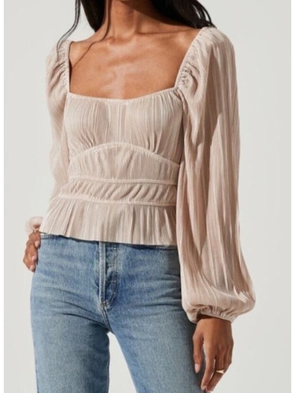 ASTR beige pleated long sleeve blouse sz XS